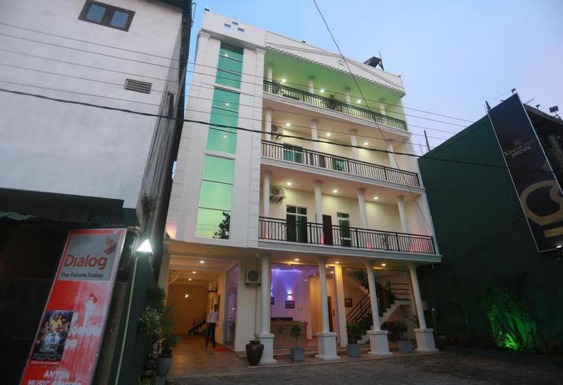 Kings Gate Airport Transit Hotel Katunayaka Ngoại thất bức ảnh