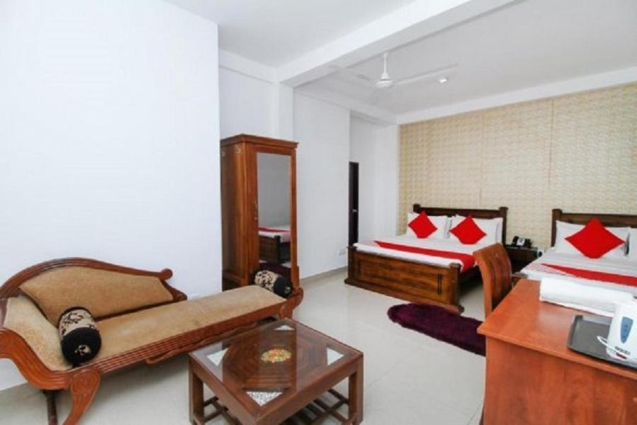 Kings Gate Airport Transit Hotel Katunayaka Ngoại thất bức ảnh