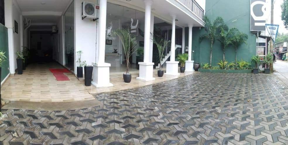 Kings Gate Airport Transit Hotel Katunayaka Ngoại thất bức ảnh