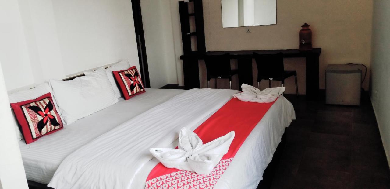 Kings Gate Airport Transit Hotel Katunayaka Ngoại thất bức ảnh