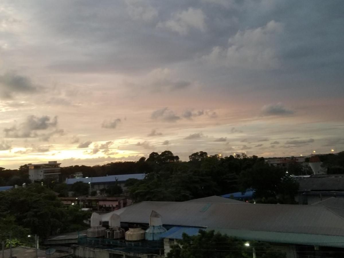 Kings Gate Airport Transit Hotel Katunayaka Ngoại thất bức ảnh