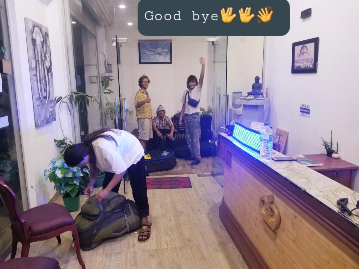 Kings Gate Airport Transit Hotel Katunayaka Ngoại thất bức ảnh